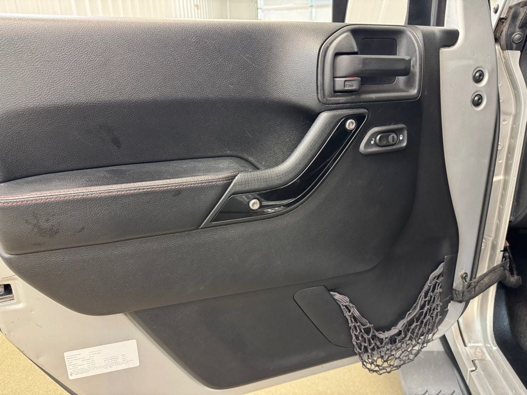 2012 Jeep Wrangler Unlimited Sahara Altitude