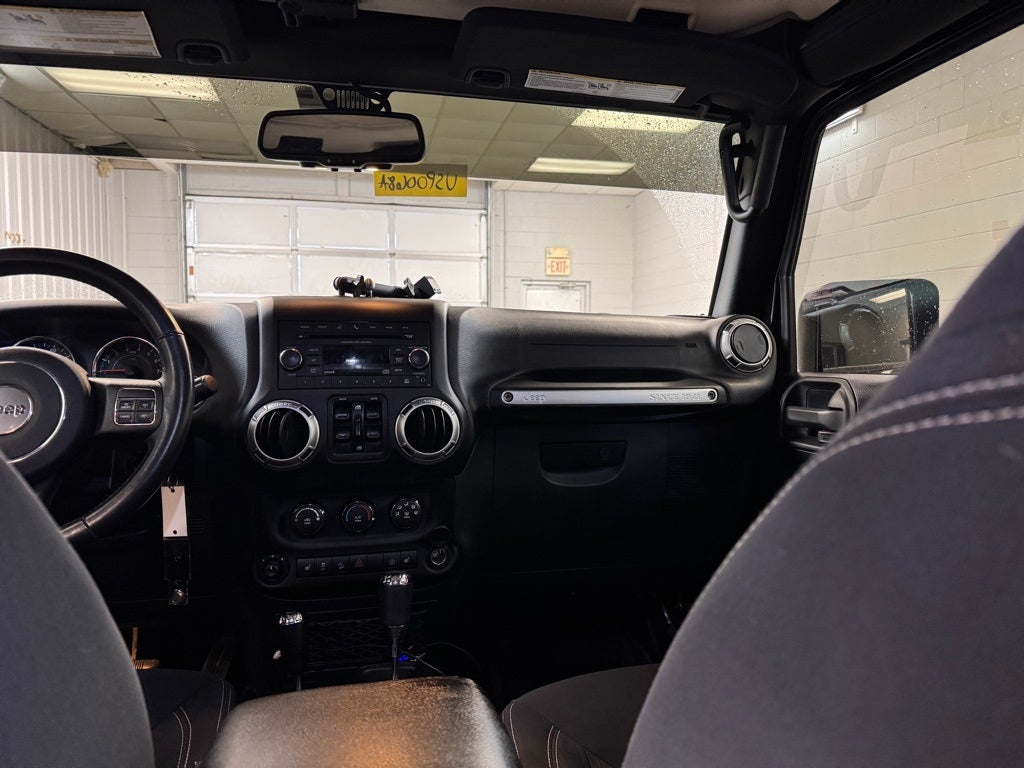 2016 Jeep Wrangler Unlimited Sahara