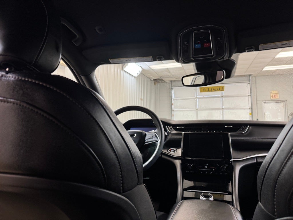 2024 Jeep Grand Cherokee L Altitude