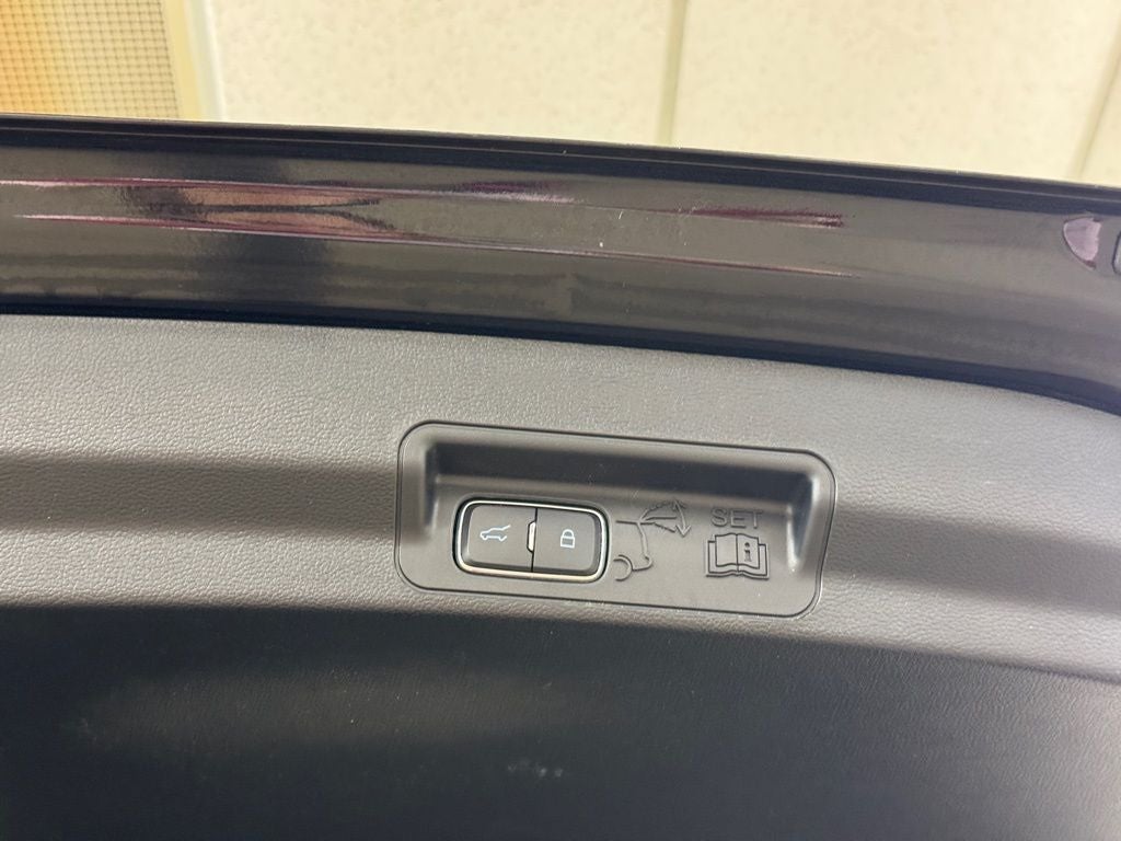 2023 Ford Explorer ST High Package