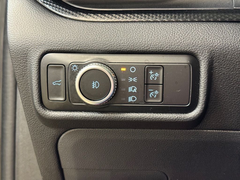 2023 Ford Explorer ST High Package