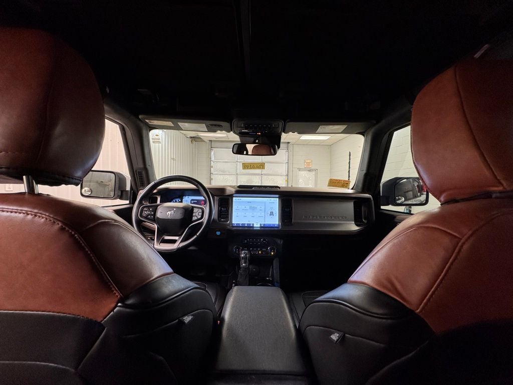 2022 Ford Bronco Outer Banks Rooftop Tent/TrailRax Modular Rack