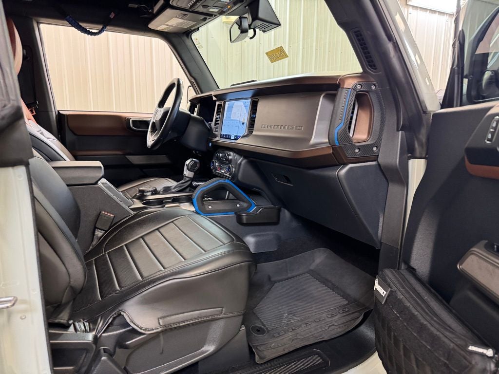 2022 Ford Bronco Outer Banks Rooftop Tent/TrailRax Modular Rack