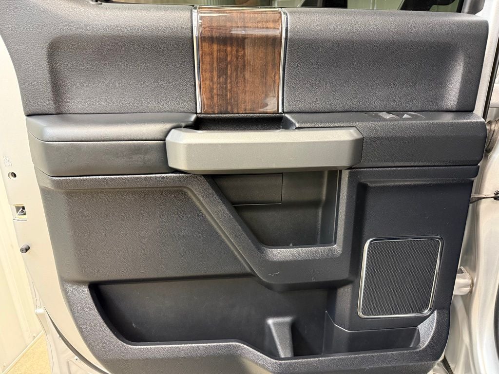 2017 Ford F-250SD Platinum Ultimate