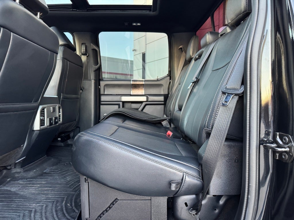 2022 Ford F-350SD Lariat