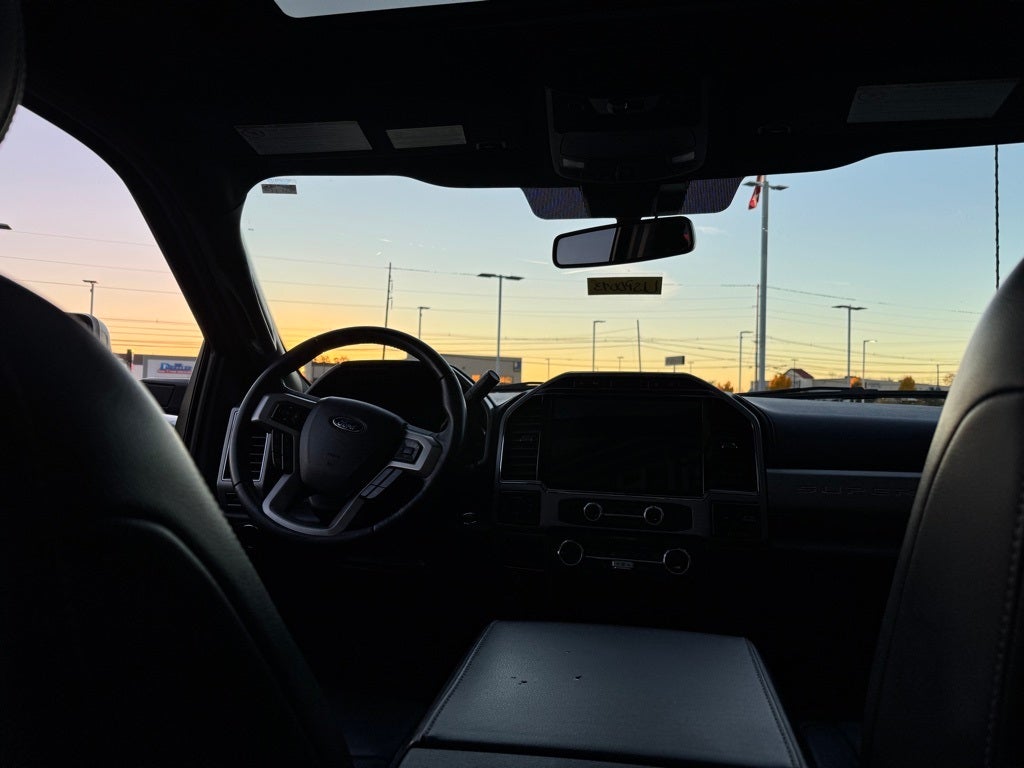 2022 Ford F-350SD Lariat