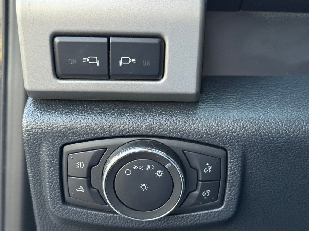 2022 Ford F-350SD Lariat