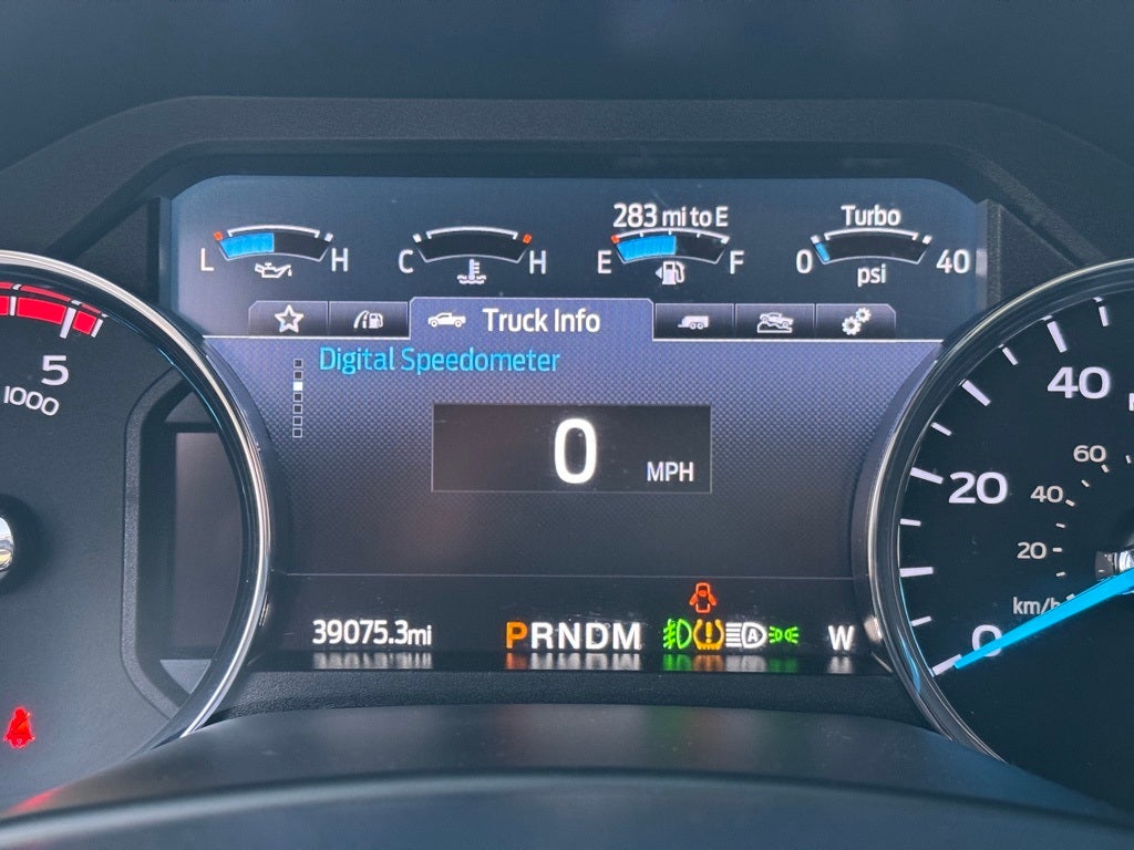 2022 Ford F-350SD Lariat