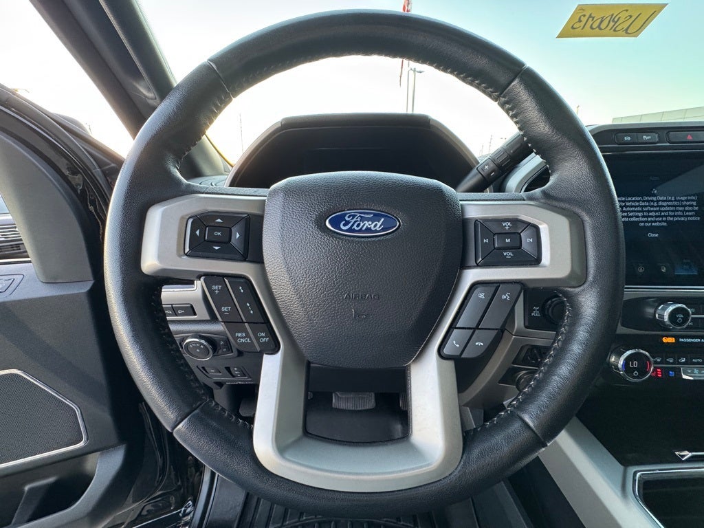 2022 Ford F-350SD Lariat