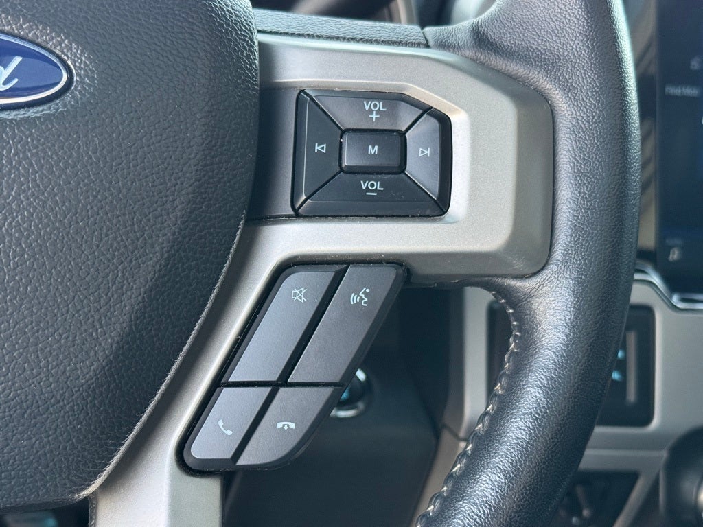 2022 Ford F-350SD Lariat