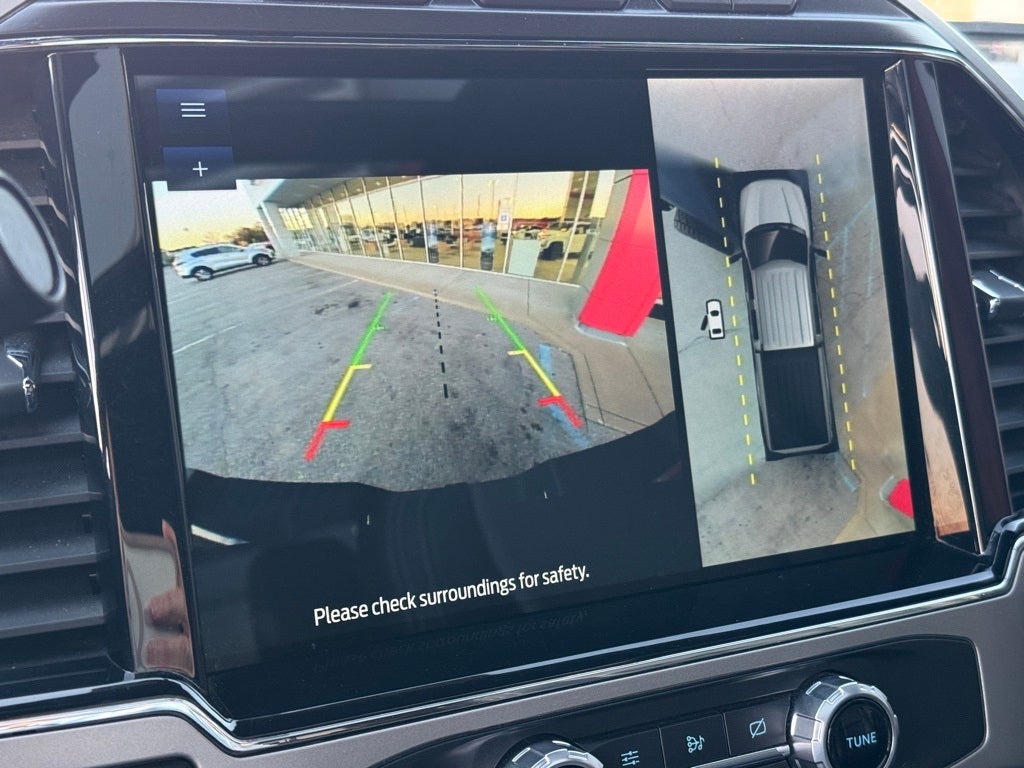 2022 Ford F-350SD Lariat