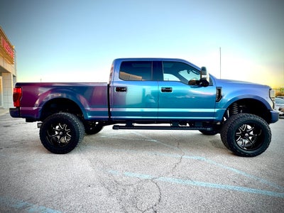 2022 Ford F-350SD Lariat