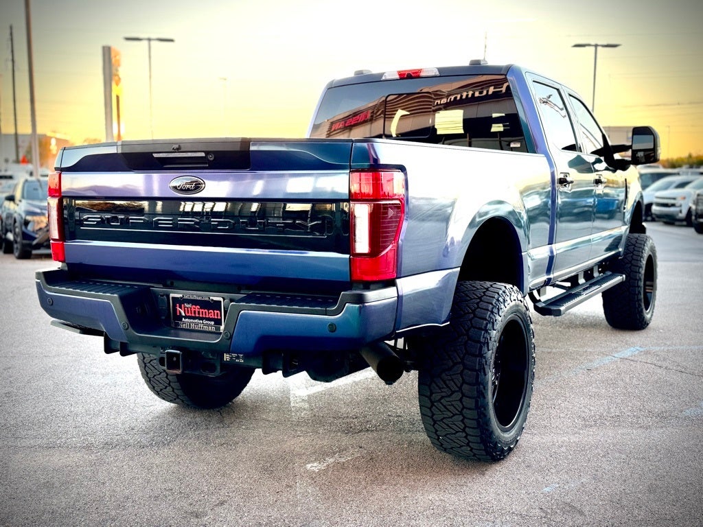 2022 Ford F-350SD Lariat