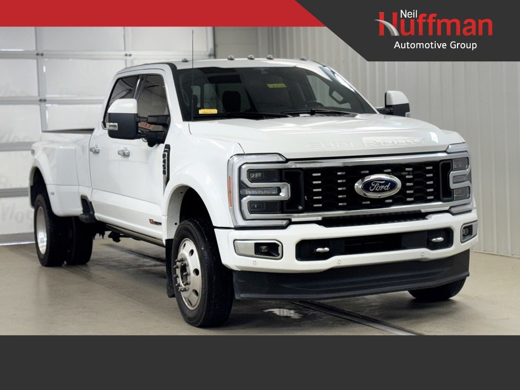 2023 Ford F-450SD Limited DRW
