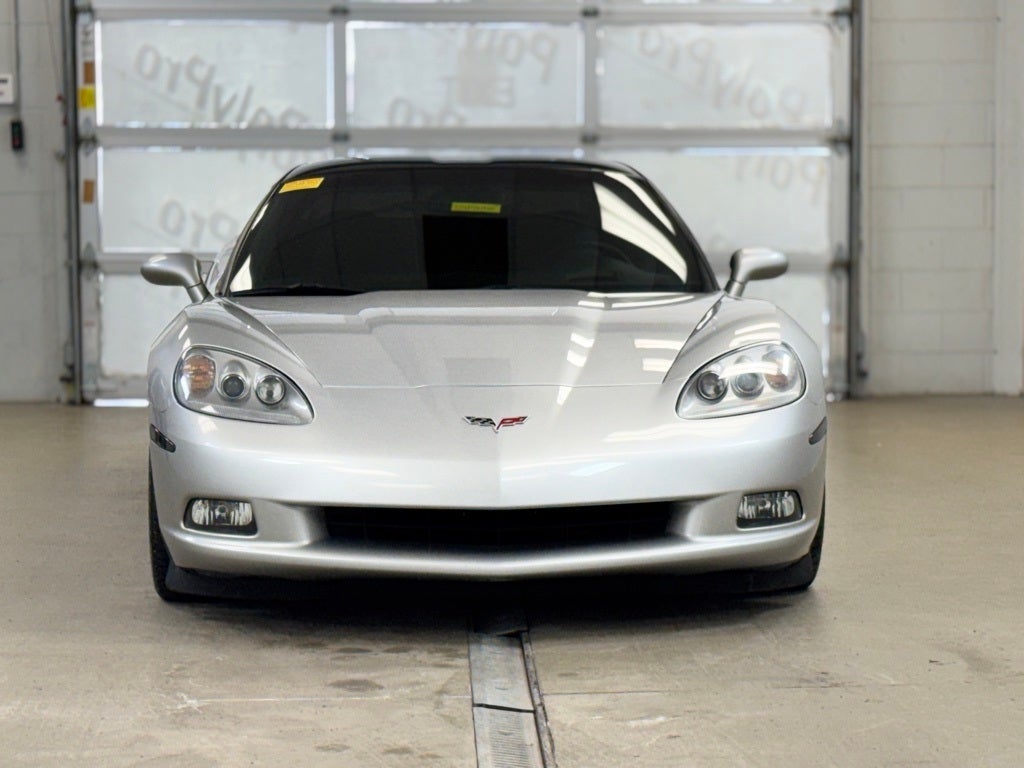 2005 Chevrolet Corvette Base