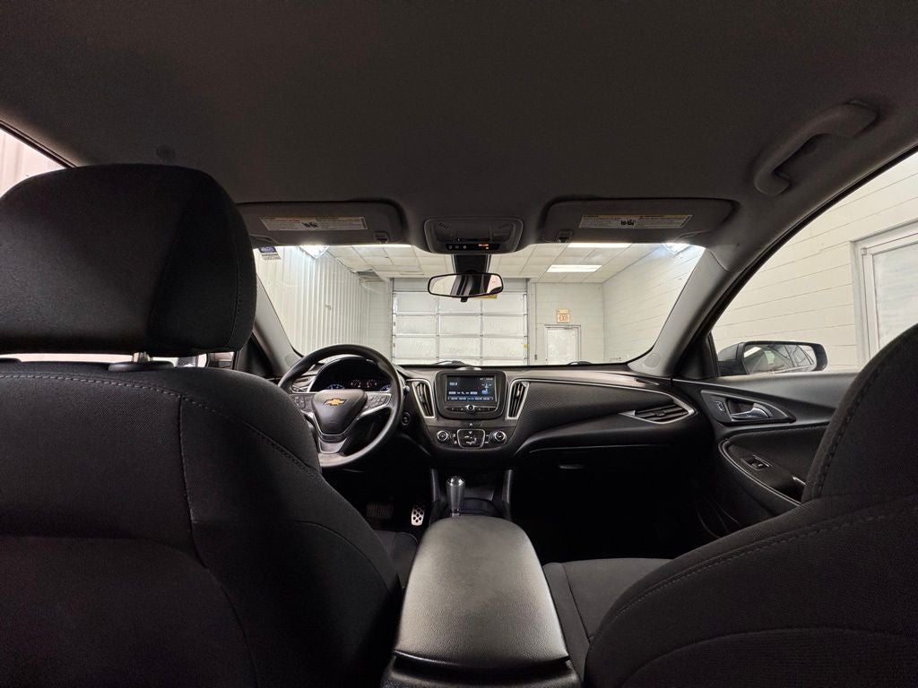 2016 Chevrolet Malibu LS 1LS