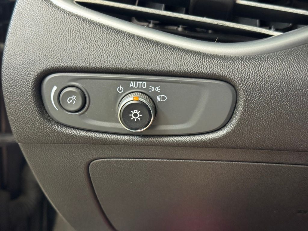 2016 Chevrolet Malibu LS 1LS