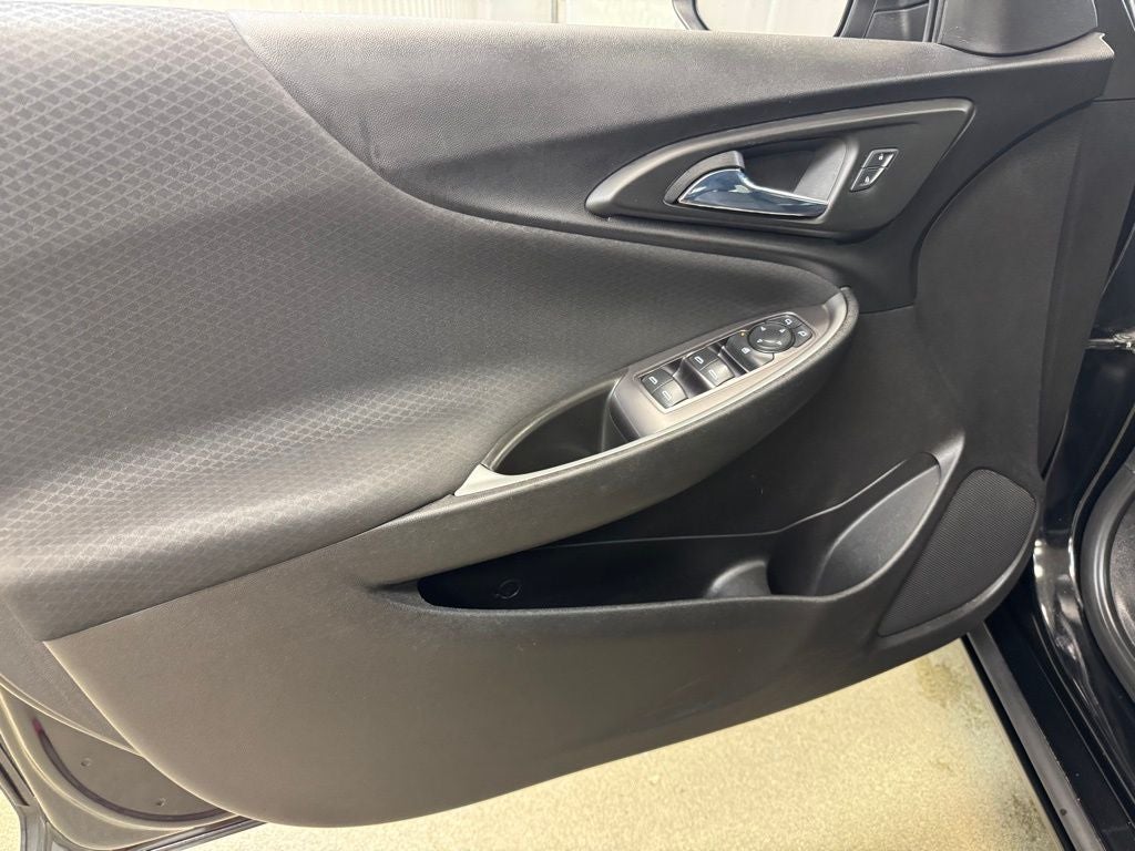 2016 Chevrolet Malibu LS 1LS