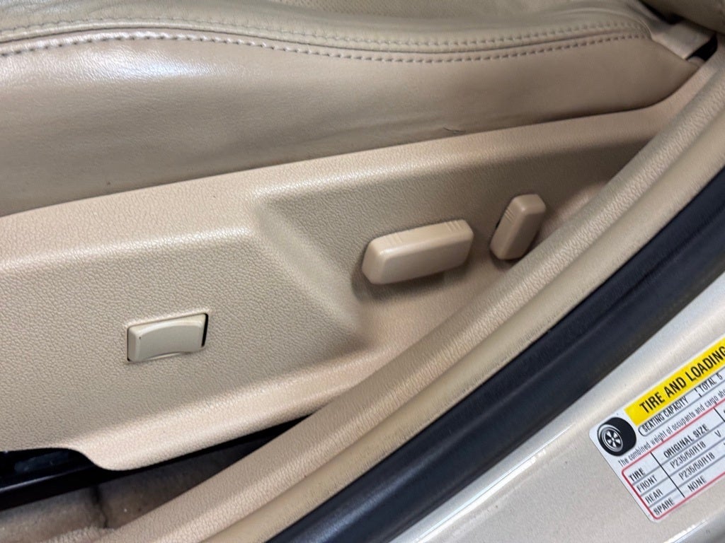 2009 Cadillac CTS Base 1SB