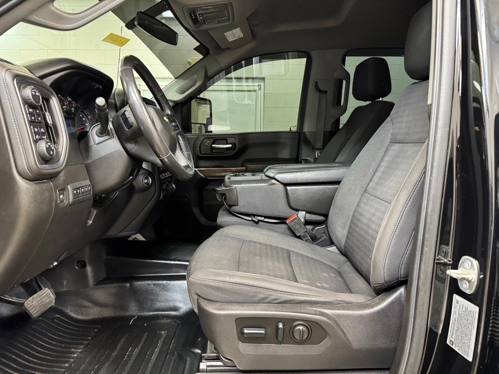 2022 Chevrolet Silverado 3500HD LT