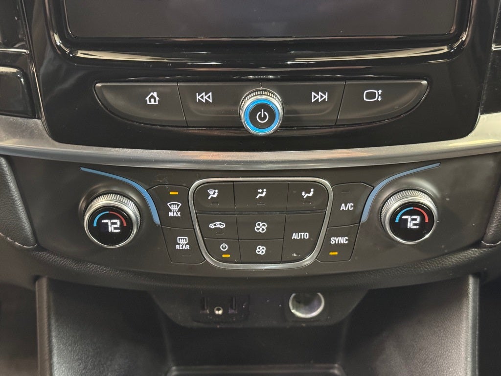 2022 Chevrolet Traverse LT 1LT