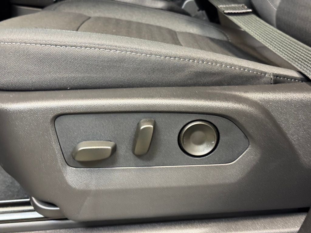 2026 GMC Sierra 3500HD SLE