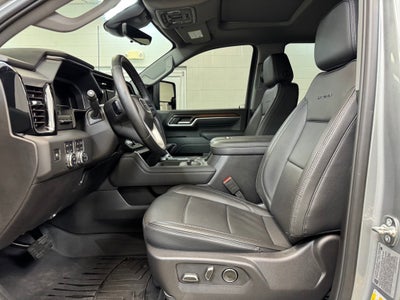 2025 GMC Sierra 3500HD Denali