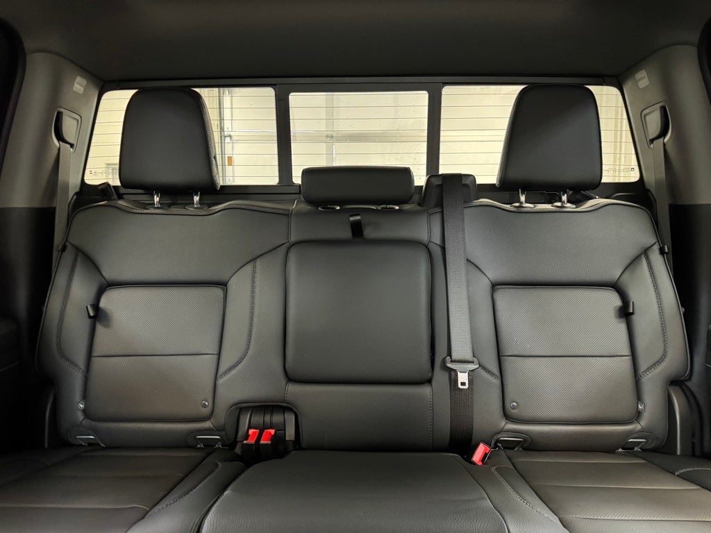 2025 GMC Sierra 3500HD Denali