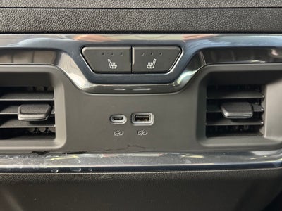 2025 GMC Sierra 3500HD Denali