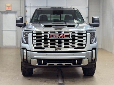 2025 GMC Sierra 3500HD Denali