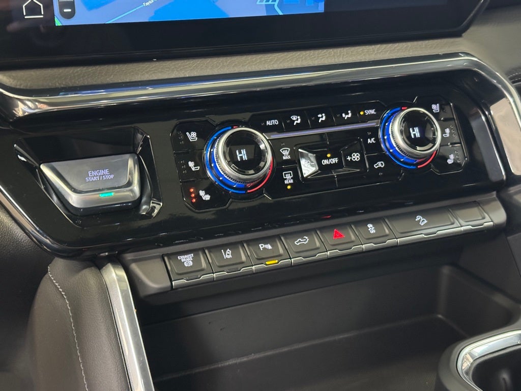 2025 GMC Sierra 3500HD Denali