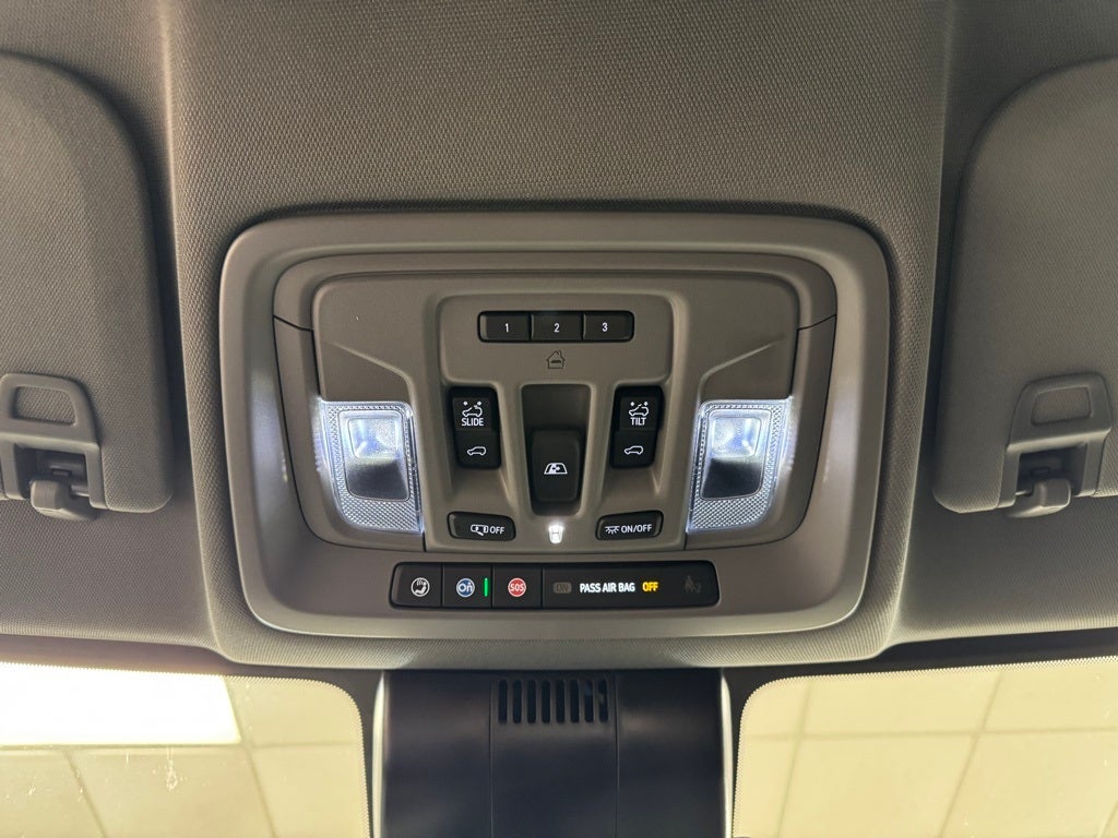 2025 GMC Sierra 3500HD Denali