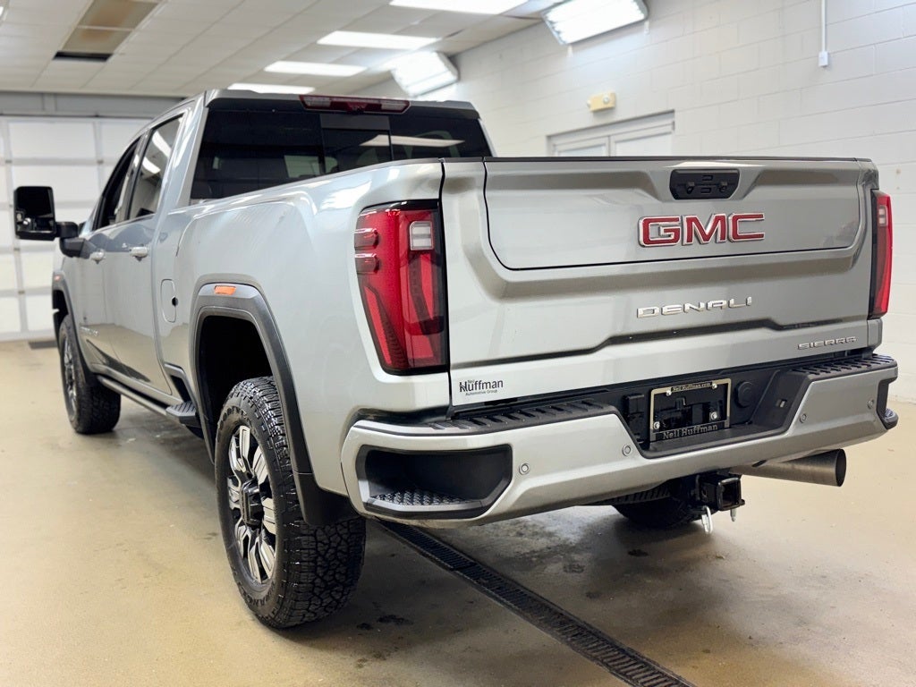 2025 GMC Sierra 3500HD Denali
