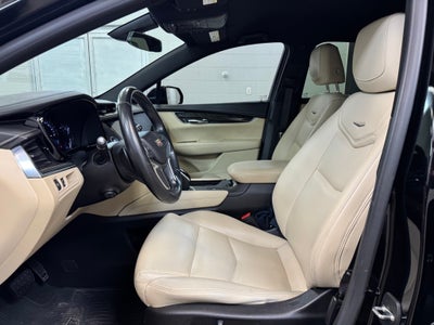 2019 Cadillac XT5 Base