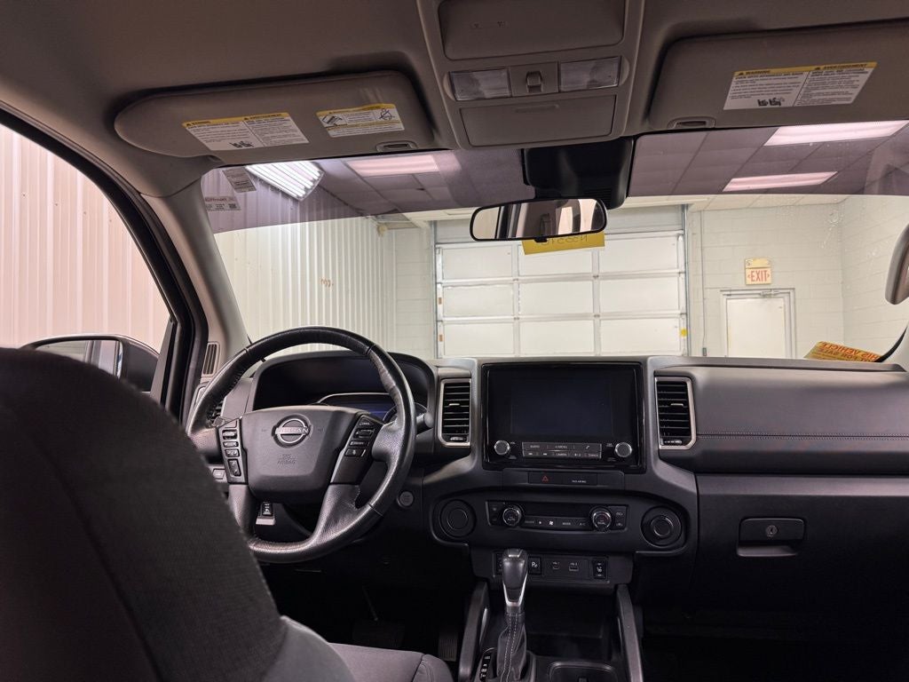 2022 Nissan Frontier SV