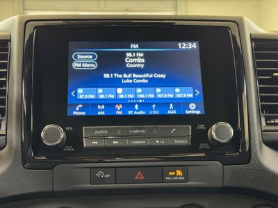 2023 Nissan Frontier SV