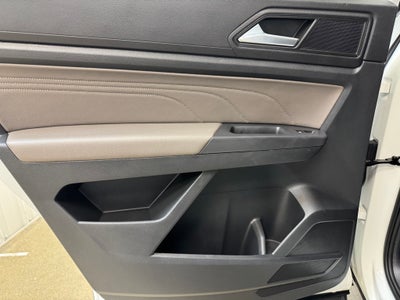 2021 Volkswagen Atlas Cross Sport 2.0T SE w/Technology