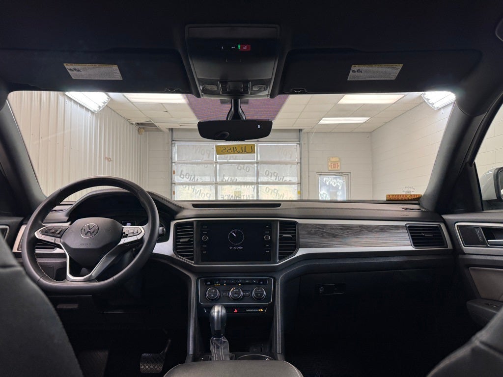 2021 Volkswagen Atlas Cross Sport 2.0T SE w/Technology