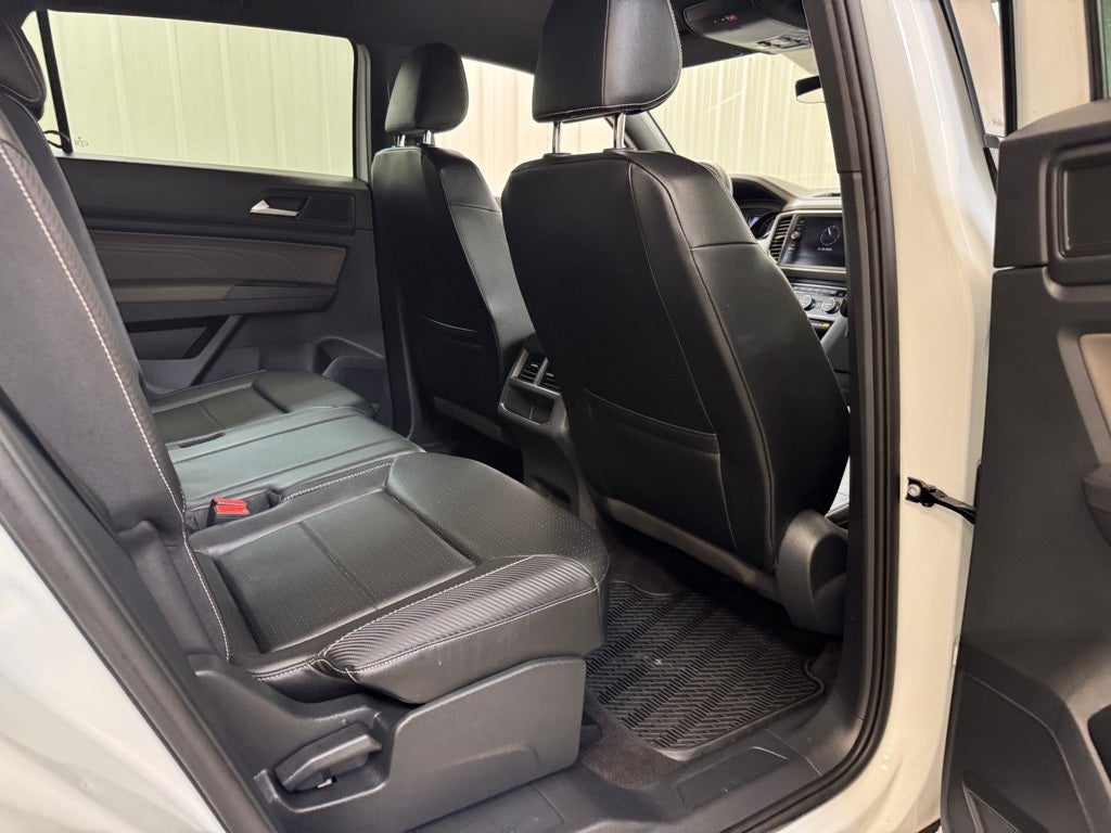 2021 Volkswagen Atlas Cross Sport 2.0T SE w/Technology