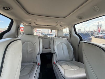 2018 Chrysler Pacifica Hybrid Limited