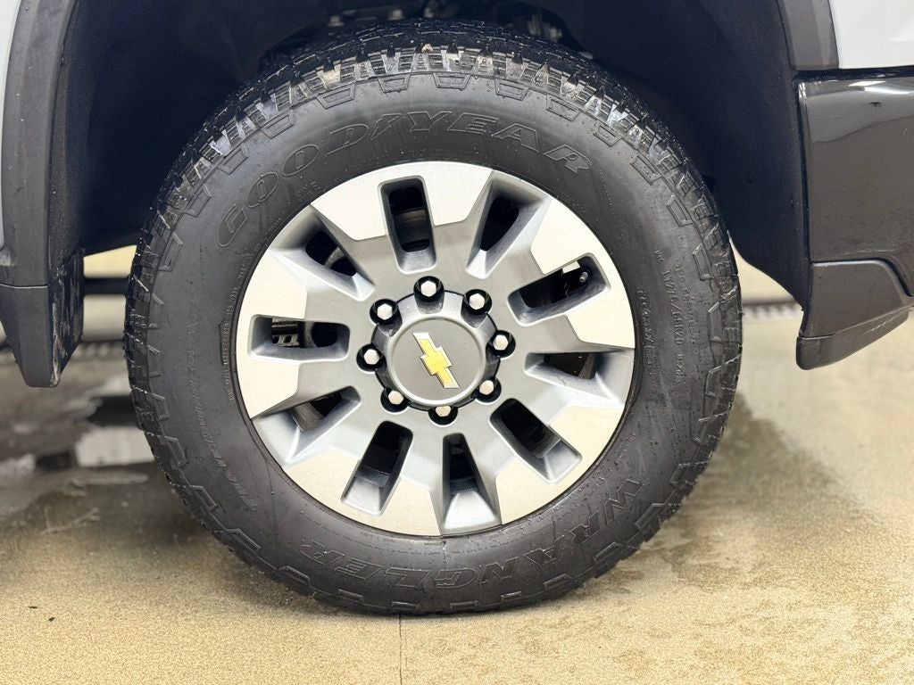 2025 Chevrolet Silverado 2500HD Custom