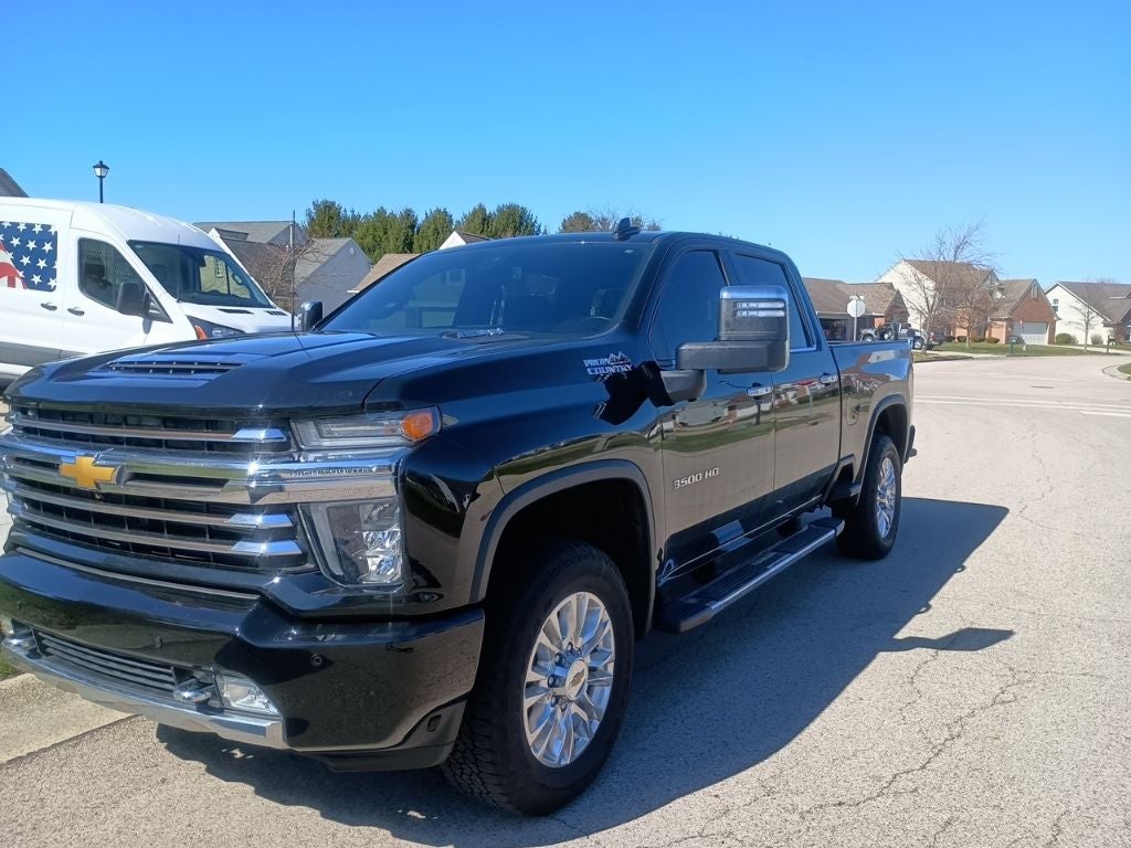 2022 Chevrolet Silverado 3500HD High Country