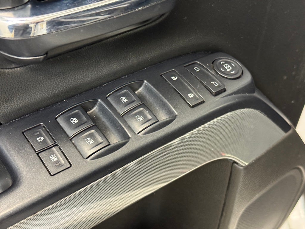 2017 Chevrolet Silverado 1500 LT Z71 LT2