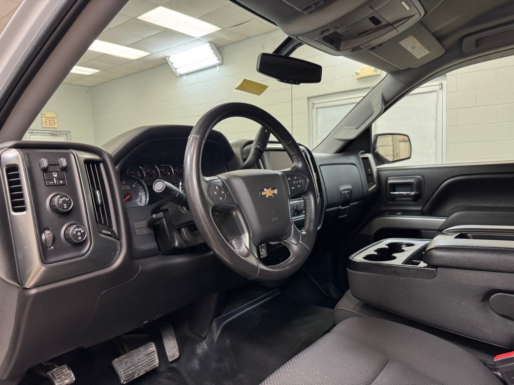 2017 Chevrolet Silverado 1500 LT Z71 LT2