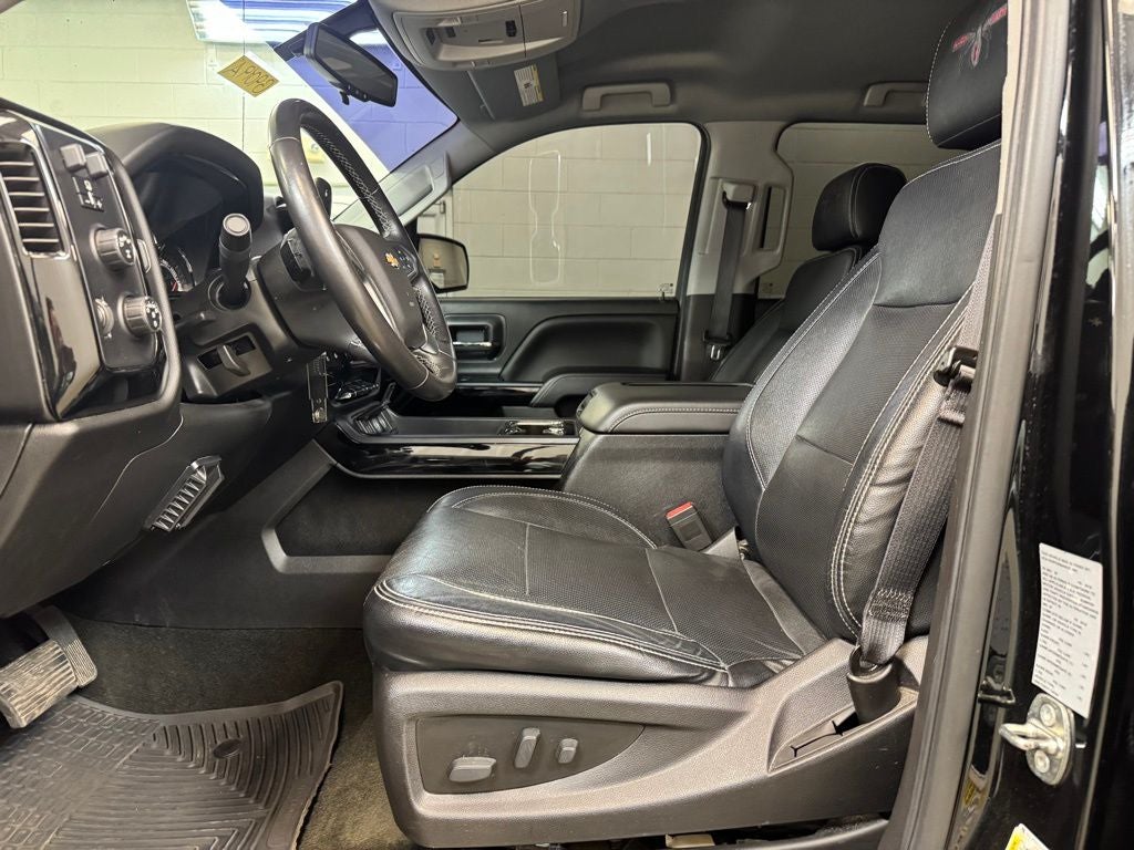 2018 Chevrolet Silverado 1500 LT2 Black Widdow