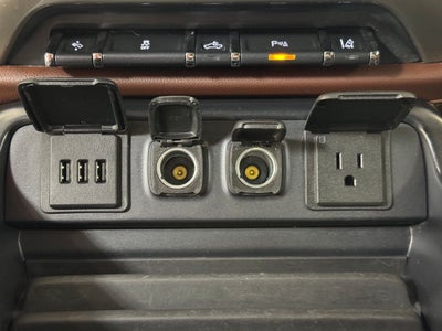 2015 Chevrolet Silverado 1500 High Country