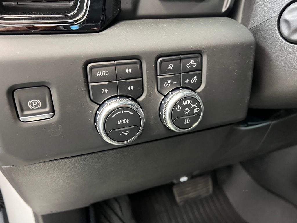 2024 GMC Sierra 1500 AT4X AEV EDITION