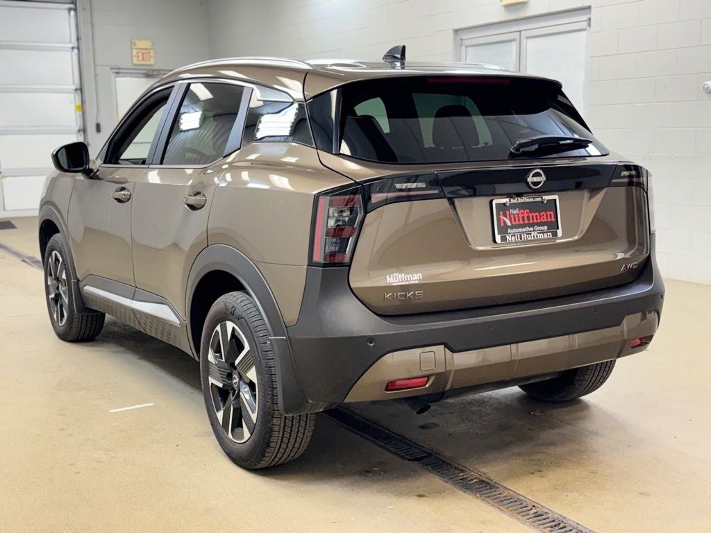 2026 Nissan Kicks SV