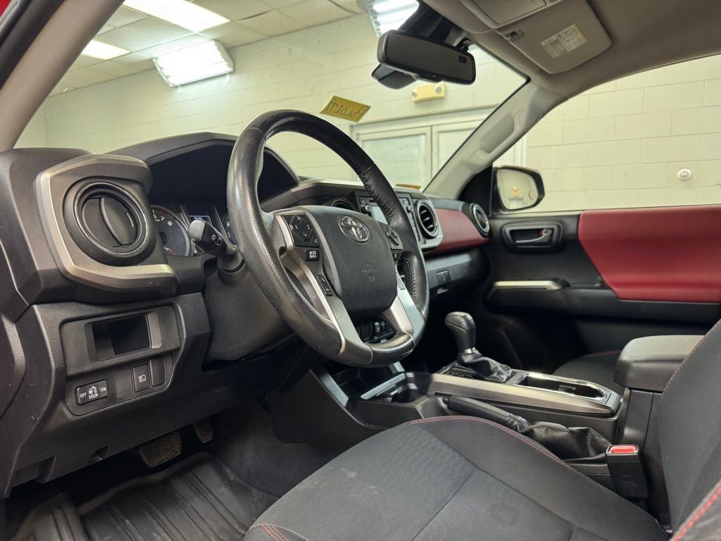 2018 Toyota Tacoma SR5 V6