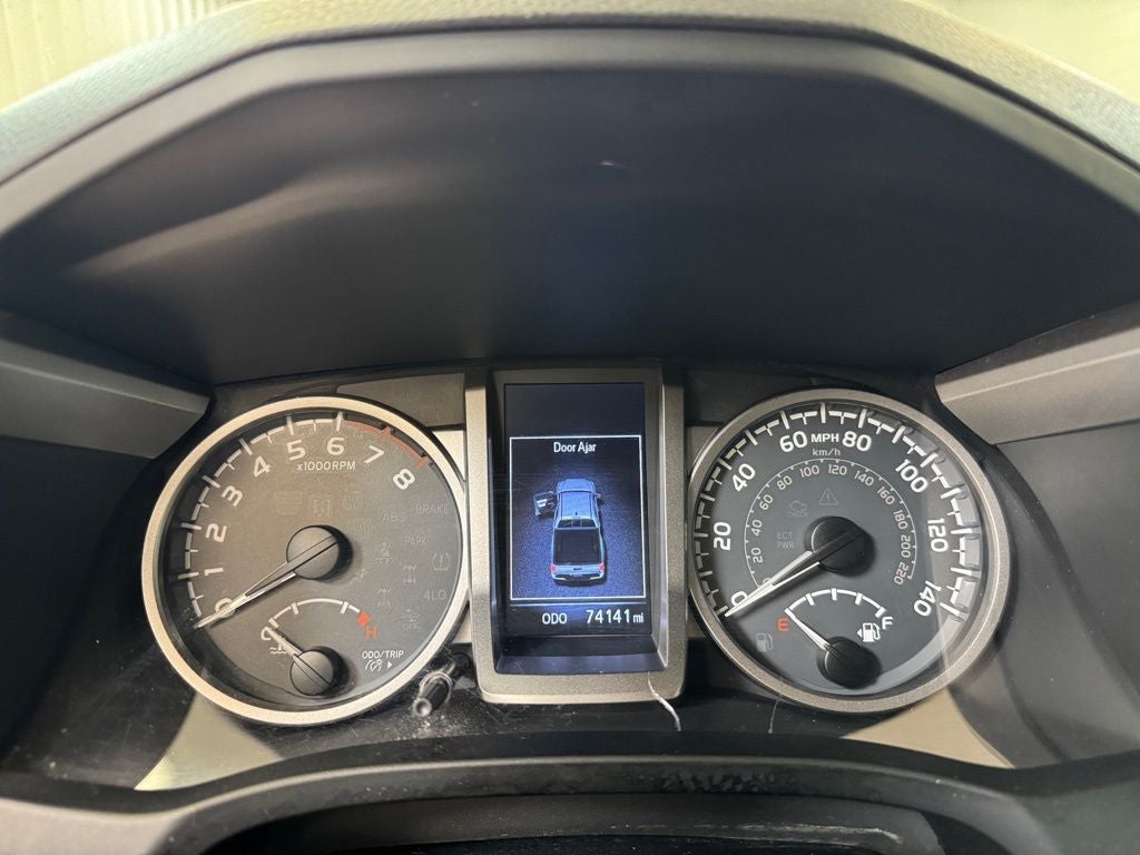 2018 Toyota Tacoma SR5 V6